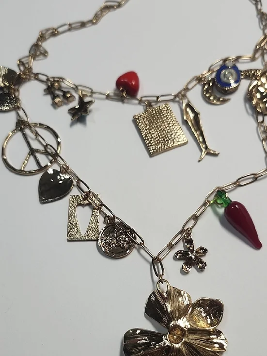 Free People Maxamillion Charm Necklace Gold Tone Flower Power - Picture 10 of 10